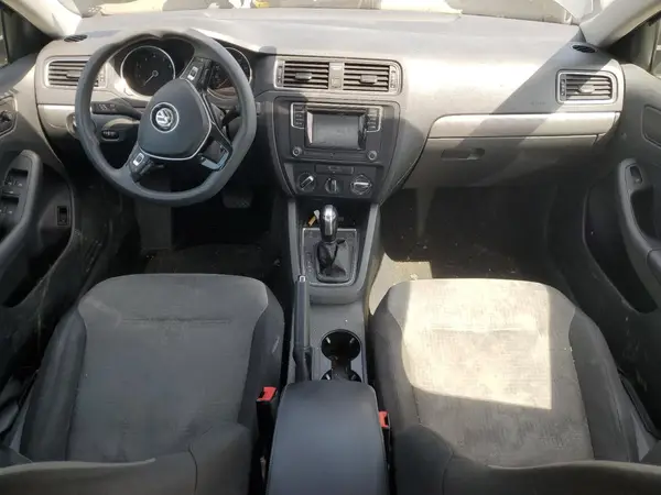 3VW2B7AJ9HM393215 2017 VOLKSWAGEN JETTA - Image 8