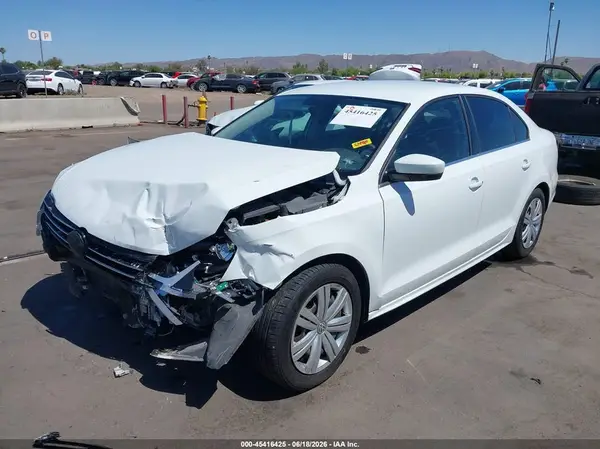 3VW2B7AJ9HM396051 2017 VOLKSWAGEN JETTA - Image 2