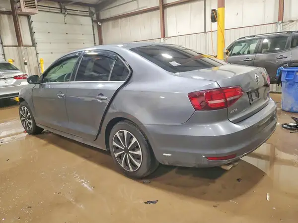 3VW2B7AJ9HM404293 2017 VOLKSWAGEN JETTA - Image 2
