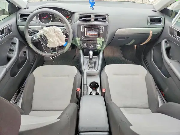 3VW2B7AJ9HM414693 2017 VOLKSWAGEN JETTA - Image 8