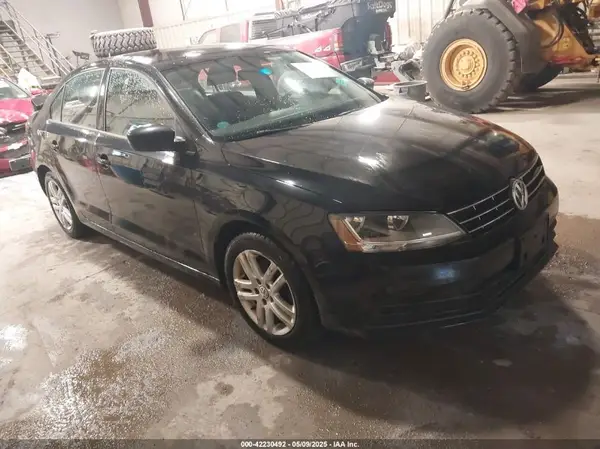 3VW2B7AJ9JM219179 2018 VOLKSWAGEN JETTA - Image 1