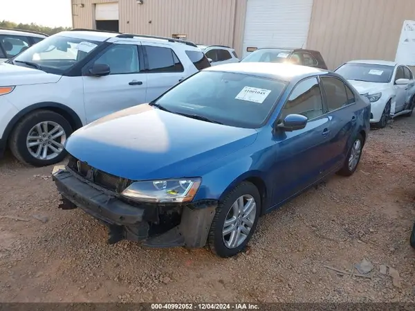 3VW2B7AJ9JM225905 2018 VOLKSWAGEN JETTA - Image 2