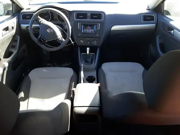 3VW2B7AJ9JM260752 2018 VOLKSWAGEN JETTA - Image 8