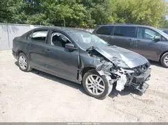 3VW2B7AJ9JM261996 2018 VOLKSWAGEN JETTA
