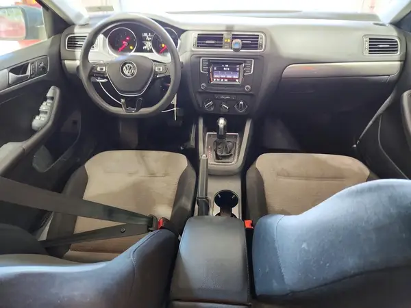 3VW2B7AJ9JM263215 2018 VOLKSWAGEN JETTA - Image 8