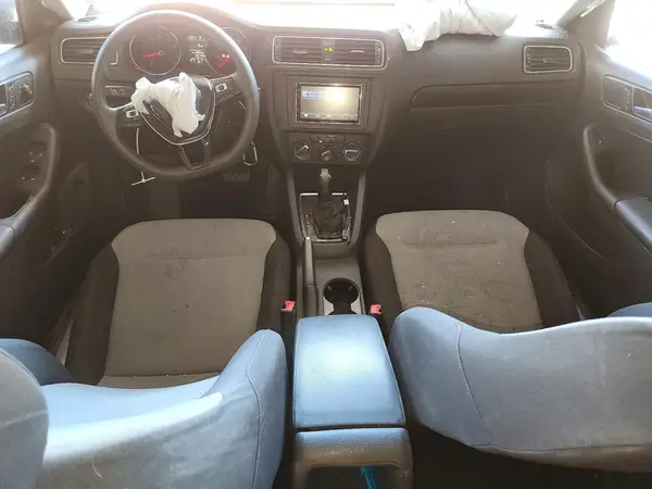 3VW2B7AJXHM202384 2017 VOLKSWAGEN JETTA - Image 8