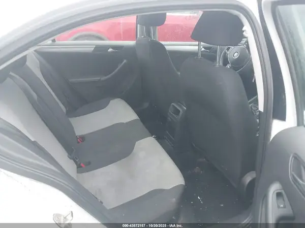 3VW2B7AJXHM217693 2017 VOLKSWAGEN JETTA - Image 8