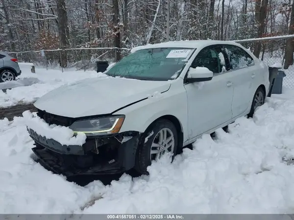 3VW2B7AJXHM222005 2017 VOLKSWAGEN JETTA - Image 2