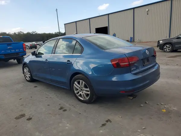 3VW2B7AJXHM224725 2017 VOLKSWAGEN JETTA - Image 2
