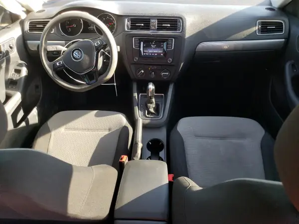 3VW2B7AJXHM225132 2017 VOLKSWAGEN JETTA - Image 8