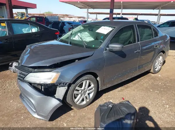 3VW2B7AJXHM228354 2017 VOLKSWAGEN JETTA - Image 2
