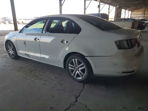 3VW2B7AJXHM236342 2017 VOLKSWAGEN JETTA - Image 2
