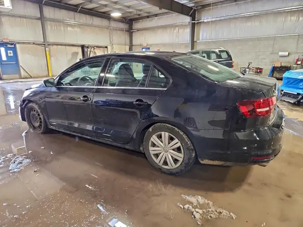 3VW2B7AJXHM252363 2017 VOLKSWAGEN JETTA - Image 2