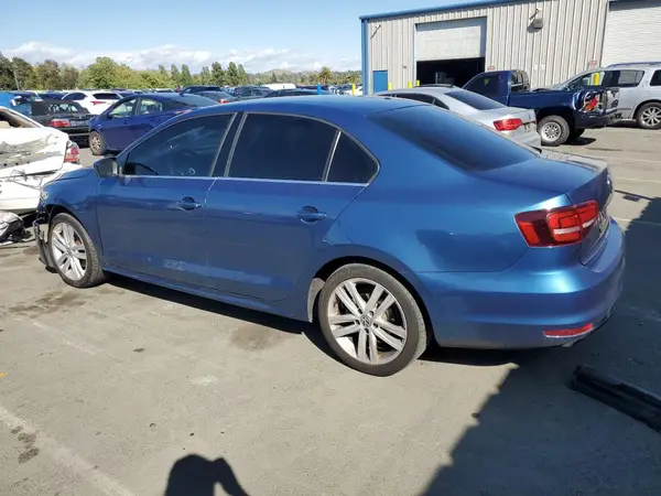 3VW2B7AJXHM256008 2017 VOLKSWAGEN JETTA - Image 2