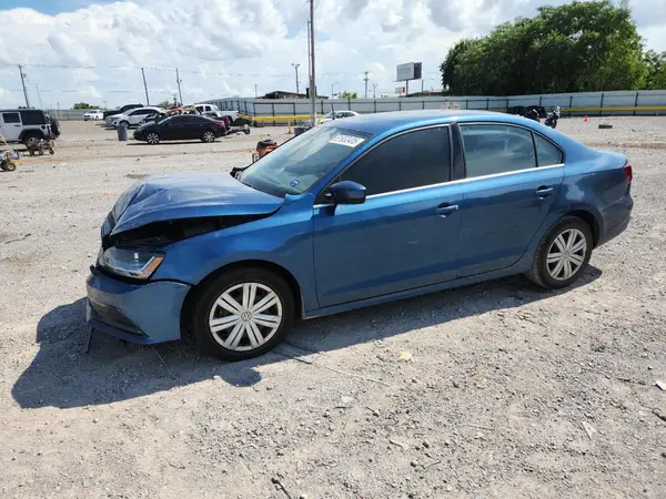 3VW2B7AJXHM256185 2017 VOLKSWAGEN JETTA - Image 1