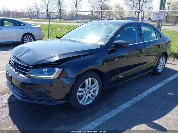3VW2B7AJXHM274475 2017 VOLKSWAGEN JETTA - Image 2