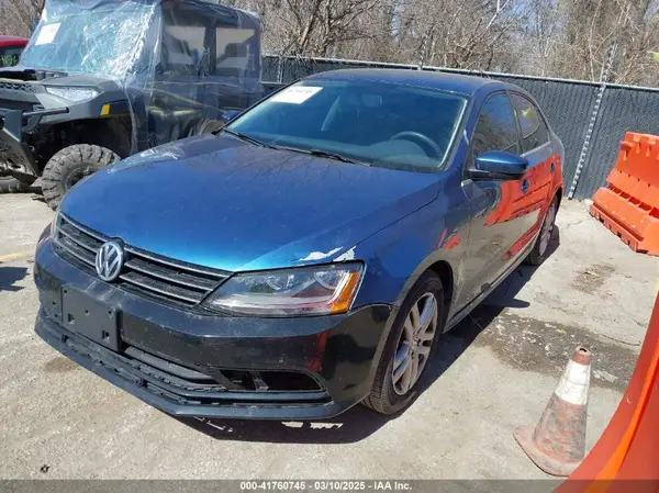 3VW2B7AJXHM274783 2017 VOLKSWAGEN JETTA - Image 2