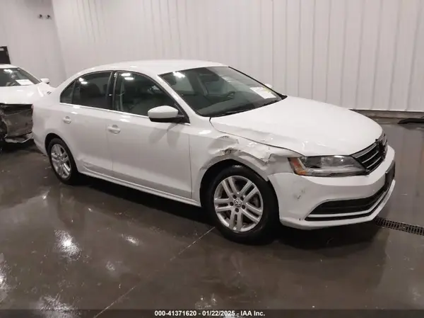 3VW2B7AJXHM282818 2017 VOLKSWAGEN JETTA - Image 1