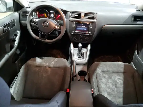 3VW2B7AJXHM287582 2017 VOLKSWAGEN JETTA - Image 8