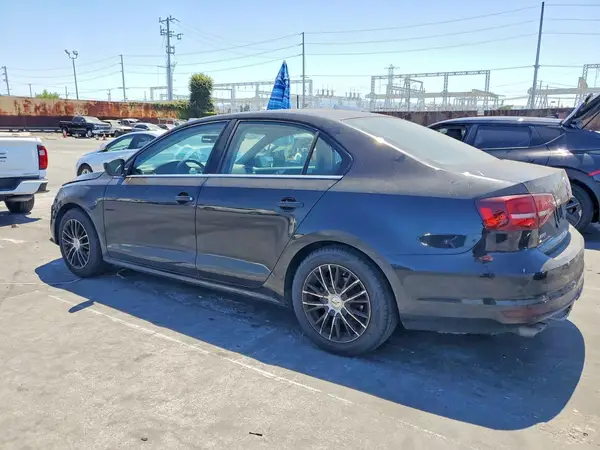3VW2B7AJXHM295343 2017 VOLKSWAGEN JETTA - Image 2