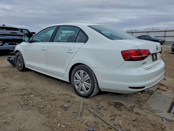 3VW2B7AJXHM295729 2017 VOLKSWAGEN JETTA - Image 2