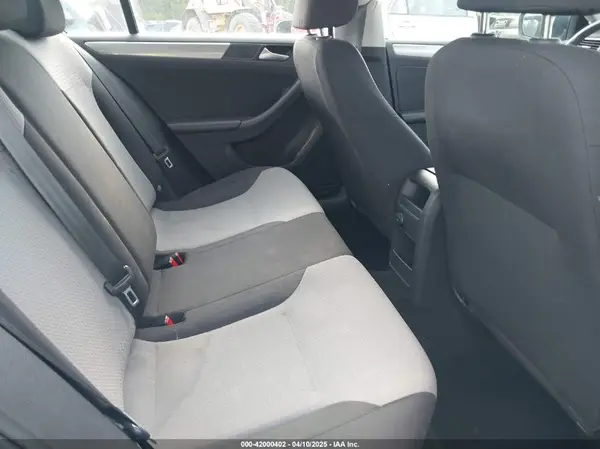 3VW2B7AJXHM298419 2017 VOLKSWAGEN JETTA - Image 8