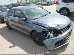 3VW2B7AJXHM301156 2017 VOLKSWAGEN JETTA