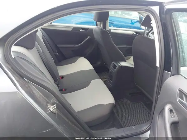 3VW2B7AJXHM304820 2017 VOLKSWAGEN JETTA - Image 8