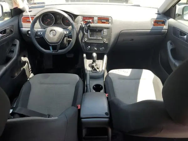 3VW2B7AJXHM306020 2017 VOLKSWAGEN JETTA - Image 8