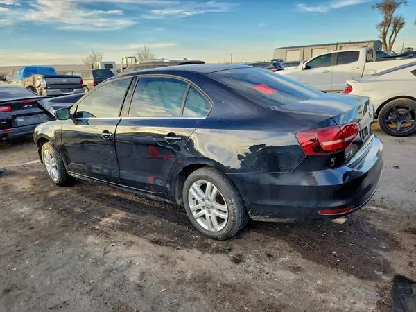 3VW2B7AJXHM314991 2017 VOLKSWAGEN JETTA - Image 2