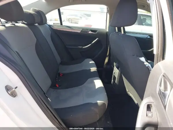 3VW2B7AJXHM321309 2017 VOLKSWAGEN JETTA - Image 8