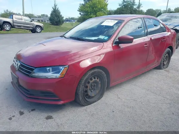3VW2B7AJXHM323237 2017 VOLKSWAGEN JETTA - Image 2