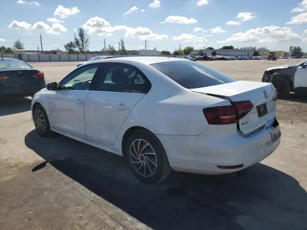 3VW2B7AJXHM329152 2017 VOLKSWAGEN JETTA - Image 2