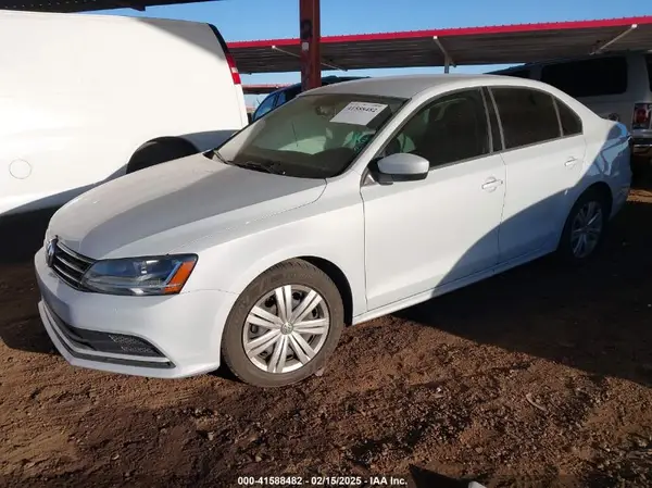 3VW2B7AJXHM330446 2017 VOLKSWAGEN JETTA - Image 2