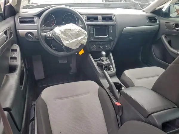 3VW2B7AJXHM330463 2017 VOLKSWAGEN JETTA - Image 8