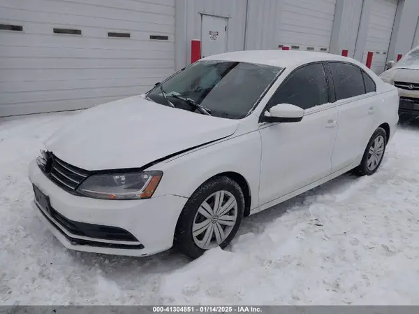 3VW2B7AJXHM334951 2017 VOLKSWAGEN JETTA - Image 2