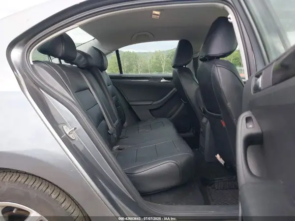 3VW2B7AJXHM341947 2017 VOLKSWAGEN JETTA - Image 8