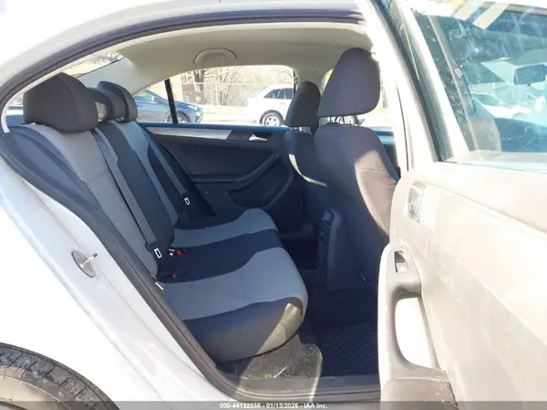 3VW2B7AJXHM363673 2017 VOLKSWAGEN JETTA - Image 8