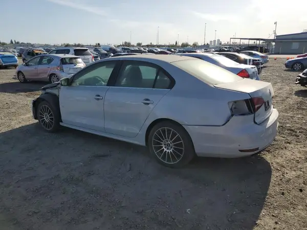 3VW2B7AJXHM369098 2017 VOLKSWAGEN JETTA - Image 2