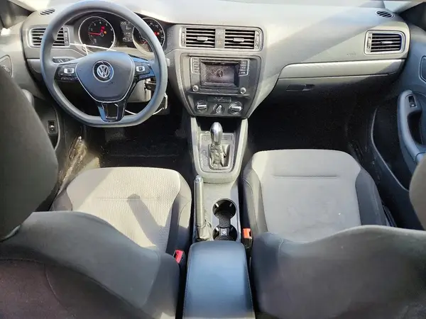 3VW2B7AJXHM388914 2017 VOLKSWAGEN JETTA - Image 8