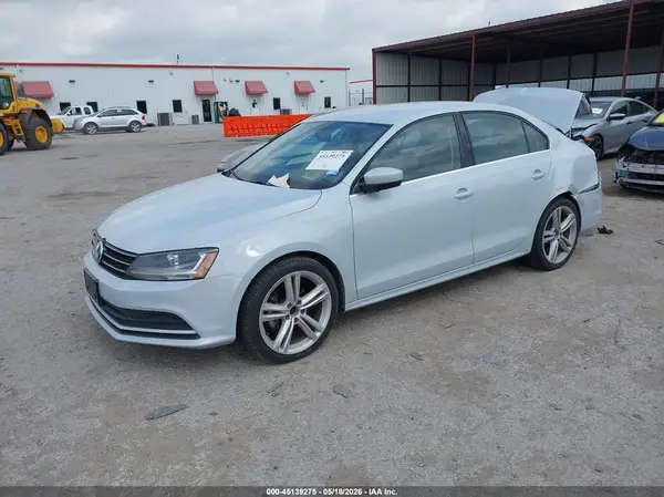 3VW2B7AJXHM389254 2017 VOLKSWAGEN JETTA - Image 2