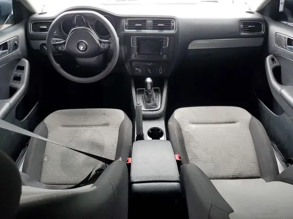 3VW2B7AJXHM389352 2017 VOLKSWAGEN JETTA - Image 8
