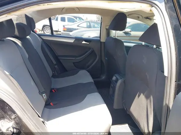 3VW2B7AJXHM399458 2017 VOLKSWAGEN JETTA - Image 8