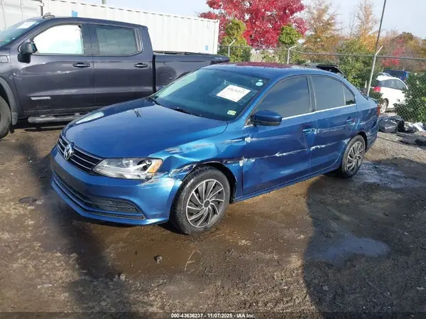 3VW2B7AJXHM408952 2017 VOLKSWAGEN JETTA - Image 2