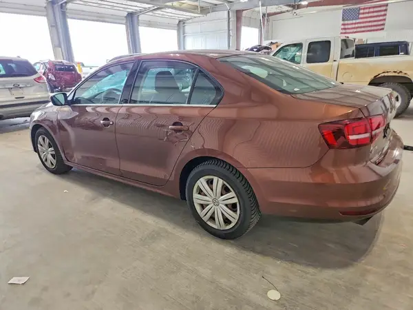 3VW2B7AJXHM409308 2017 VOLKSWAGEN JETTA - Image 2