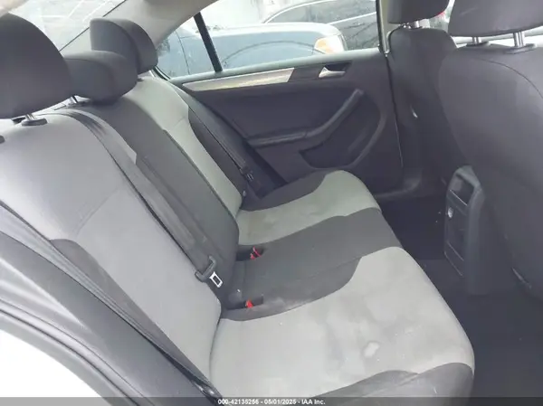 3VW2B7AJXHM414539 2017 VOLKSWAGEN JETTA - Image 8