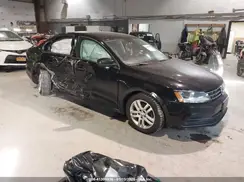 3VW2B7AJXJM210698 2018 VOLKSWAGEN JETTA