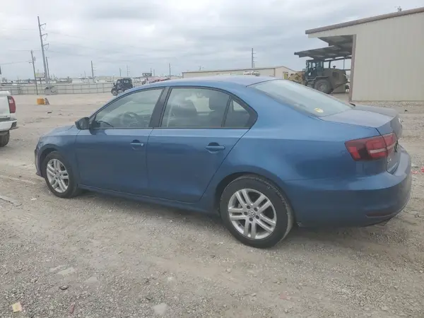 3VW2B7AJXJM214055 2018 VOLKSWAGEN JETTA - Image 2