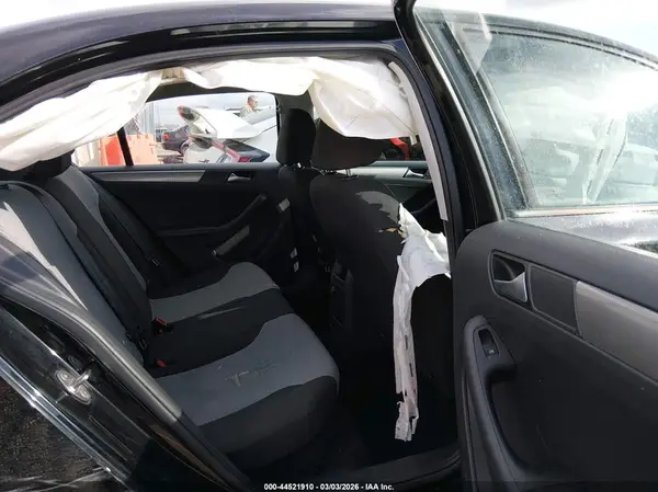 3VW2B7AJXJM223337 2018 VOLKSWAGEN JETTA - Image 8