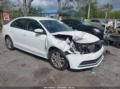 3VW2B7AJXJM230126 2018 VOLKSWAGEN JETTA
